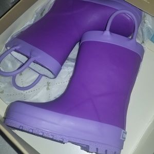 Rain boots